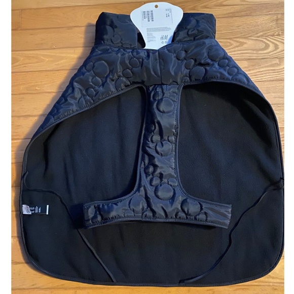 NWT 🔥HOST PICK 🔥 H&M Mickey Mouse Disney Quilted Fleece Lined Dog Jacket Vest - Picture 5 of 9